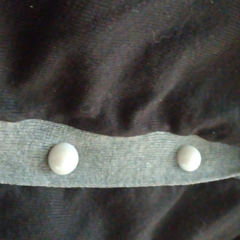 Cardigan - Picture 7 of 7